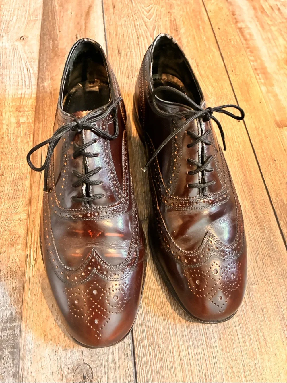 Florsheim classic wingtip